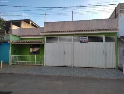 Casa para Venda, em Muriaé, bairro Gaspar, 2 dormitórios, 1 banheiro, 1 vaga